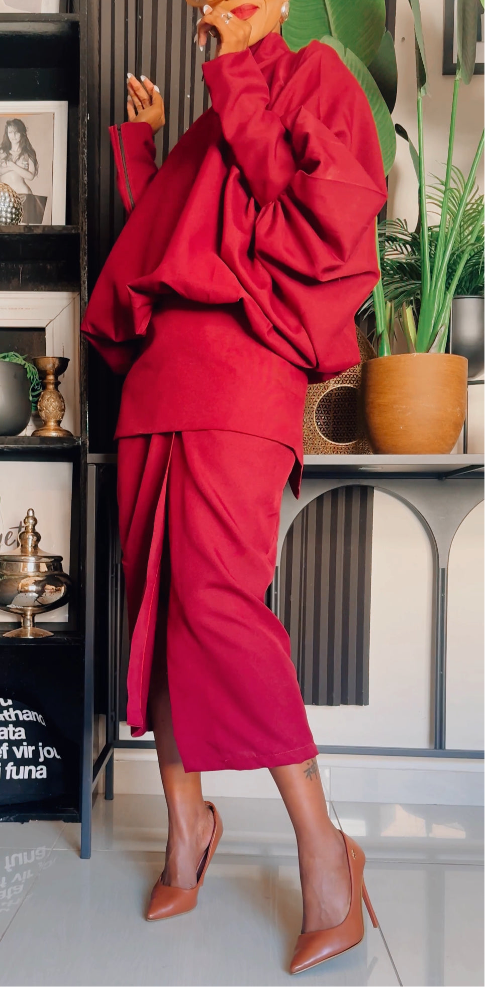 EFH Burgundy Brunnette’ Set/2Pc