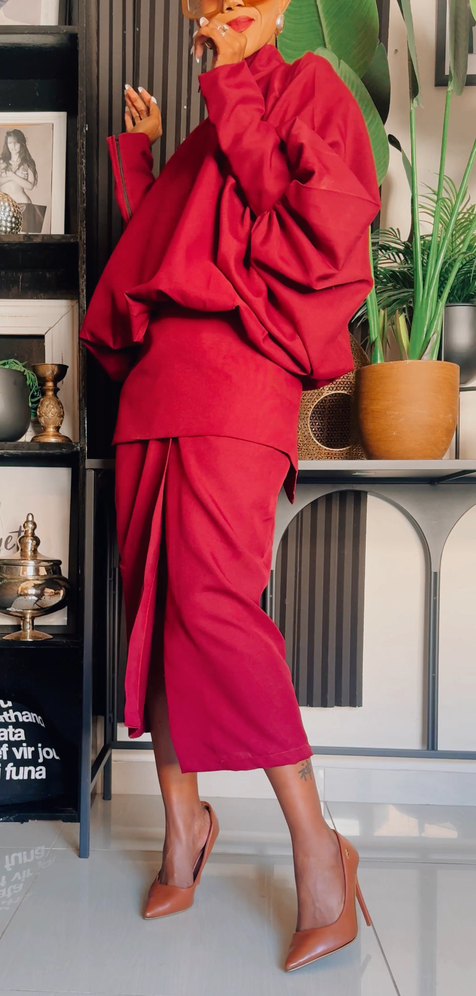 EFH Burgundy Brunnette’ Set/2Pc